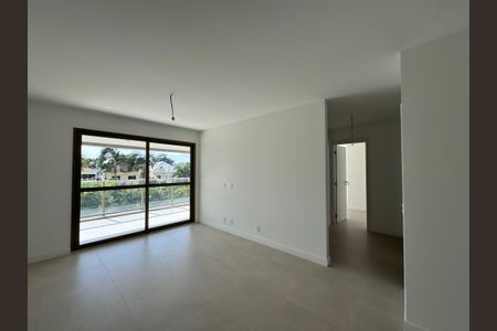 Apartamento à venda com 121m², 3 quartos e 2 vagas Apartamento à venda com 121m², 3 quartos e 2 vagasSala