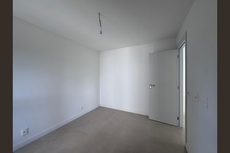 Apartamento à venda com 121m², 3 quartos e 2 vagas Apartamento à venda com 121m², 3 quartos e 2 vagasQuarto 2