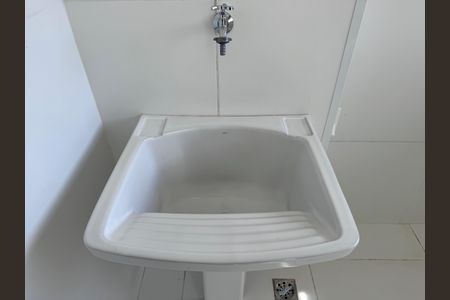 Apartamento à venda com 121m², 3 quartos e 2 vagas Apartamento à venda com 121m², 3 quartos e 2 vagasCozinha e Área de Serviço