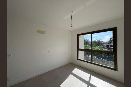 Apartamento à venda com 121m², 3 quartos e 2 vagas Apartamento à venda com 121m², 3 quartos e 2 vagasSuíte