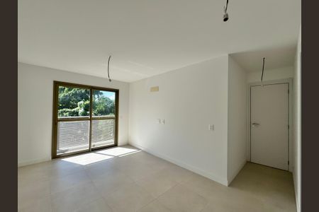 Apartamento à venda com 124m², 3 quartos e 2 vagasSuíte