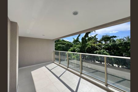 Apartamento à venda com 124m², 3 quartos e 2 vagasVaranda