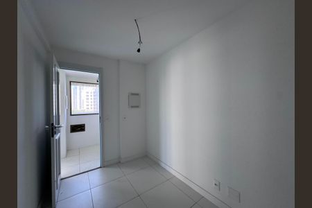 Apartamento à venda com 121m², 3 quartos e 2 vagasCozinha e Área de Serviço - Quarto