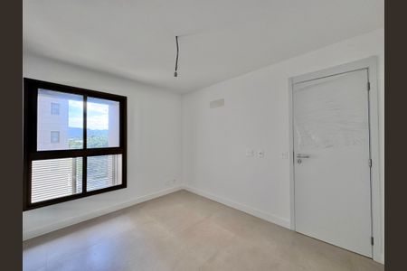 Apartamento à venda com 121m², 3 quartos e 2 vagasQuarto 2