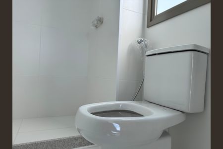 Apartamento à venda com 121m², 3 quartos e 2 vagasSuíte - Banheiro