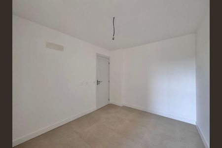 Apartamento à venda com 121m², 3 quartos e 2 vagasQuarto 2