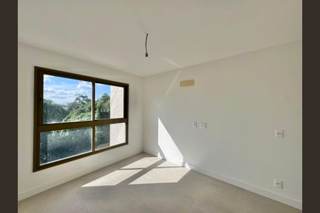 Apartamento à venda com 121m², 3 quartos e 2 vagasSuíte