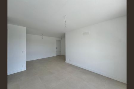Apartamento à venda com 121m², 3 quartos e 2 vagasSala