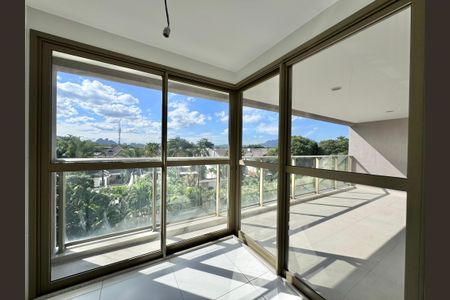 Apartamento à venda com 121m², 3 quartos e 2 vagasCozinha e Área de Serviço