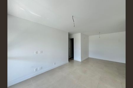 Apartamento à venda com 121m², 3 quartos e 2 vagasSala