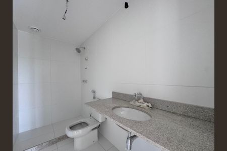 Apartamento à venda com 121m², 3 quartos e 2 vagasBanheiro Social