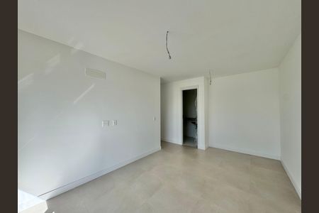 Apartamento à venda com 124m², 3 quartos e 1 vagaSuíte