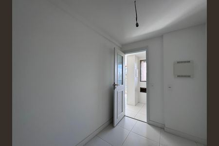 Apartamento à venda com 124m², 3 quartos e 1 vagaCozinha e Área de Serviço - Quarto