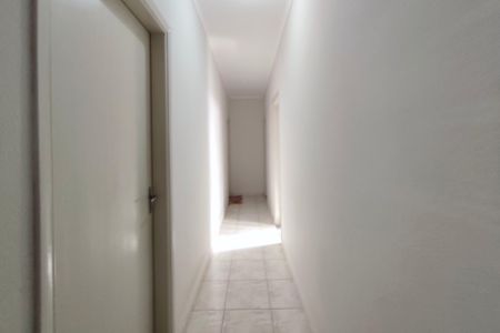 Casa à venda com 300m², 3 quartos e 4 vagasCorredor - Quartos