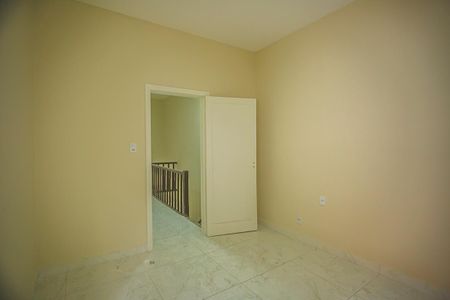 Casa à venda com 187m², 3 quartos e 3 vagasSuite