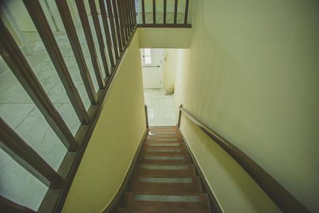 Casa à venda com 187m², 3 quartos e 3 vagasEscada