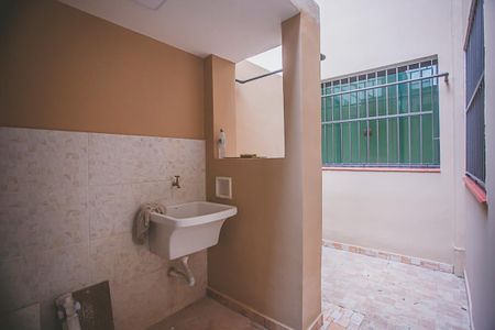 Casa à venda com 187m², 3 quartos e 3 vagasLavanderia