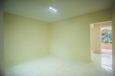 Casa à venda com 187m², 3 quartos e 3 vagasSala