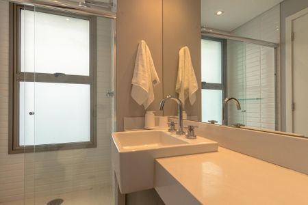 Studio para alugar com 52m², 1 quarto e 1 vaga Studio para alugar com 52m², 1 quarto e 1 vagaBanheiro