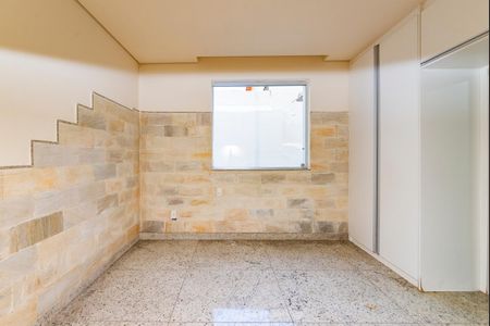 Apartamento para alugar com 160m², 2 quartos e 2 vagasQuarto 2