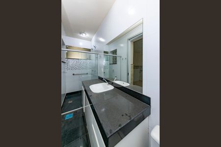 Apartamento para alugar com 160m², 2 quartos e 2 vagasBanheiro da Suíte