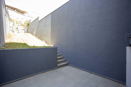 Casa para alugar com 130m², 2 quartos e 2 vagasÁrea de Serviço