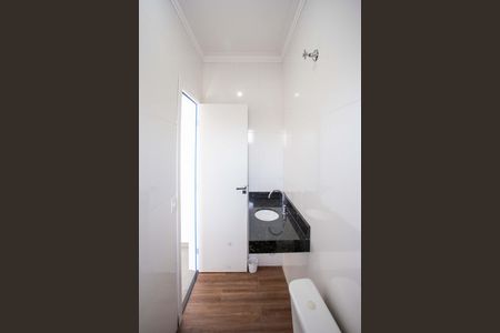 Casa para alugar com 130m², 2 quartos e 2 vagasBanheiro da Suíte 1