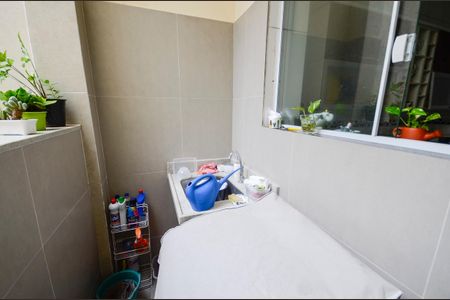 Casa à venda com 200m², 3 quartos e 1 vaga Casa à venda com 200m², 3 quartos e 1 vagaÁrea de Serviço