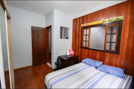 Casa à venda com 200m², 3 quartos e 1 vaga Casa à venda com 200m², 3 quartos e 1 vagaQuarto 1
