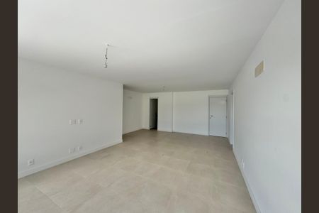 Apartamento à venda com 187m², 4 quartos e 3 vagasSala