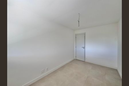 Apartamento à venda com 187m², 4 quartos e 3 vagasQuarto 2