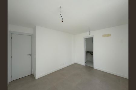 Apartamento à venda com 187m², 4 quartos e 3 vagasSuíte 1