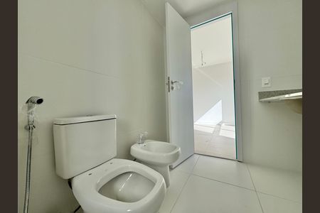 Apartamento à venda com 187m², 4 quartos e 3 vagasQuarto 2