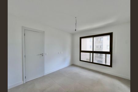 Apartamento à venda com 187m², 4 quartos e 3 vagasQuarto 1