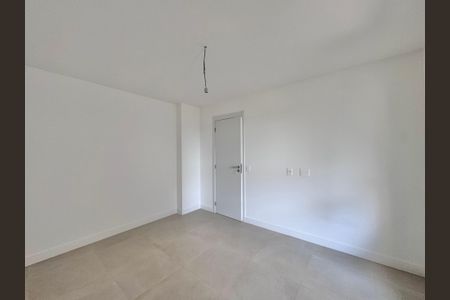 Apartamento à venda com 187m², 4 quartos e 3 vagasQuarto 1