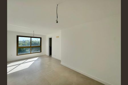 Apartamento à venda com 187m², 4 quartos e 3 vagasSuíte 2