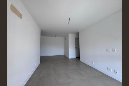 Apartamento à venda com 120m², 3 quartos e 2 vagas Apartamento à venda com 120m², 3 quartos e 2 vagasSala