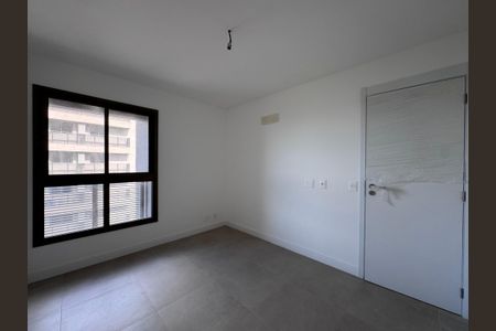 Apartamento à venda com 120m², 3 quartos e 2 vagas Apartamento à venda com 120m², 3 quartos e 2 vagasQuarto 1