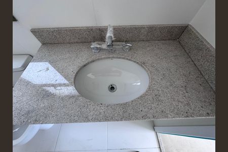 Apartamento à venda com 120m², 3 quartos e 2 vagas Apartamento à venda com 120m², 3 quartos e 2 vagasSuíte - Banheiro