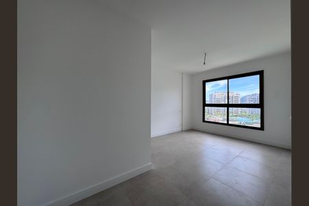 Apartamento à venda com 120m², 3 quartos e 2 vagas Apartamento à venda com 120m², 3 quartos e 2 vagasSuíte