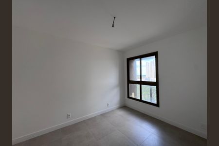 Apartamento à venda com 120m², 3 quartos e 2 vagas Apartamento à venda com 120m², 3 quartos e 2 vagasQuarto 1