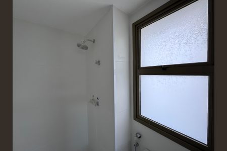 Apartamento à venda com 120m², 3 quartos e 2 vagas Apartamento à venda com 120m², 3 quartos e 2 vagasSuíte - Banheiro