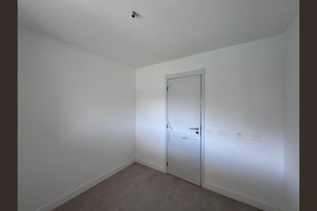 Apartamento à venda com 120m², 3 quartos e 2 vagas Apartamento à venda com 120m², 3 quartos e 2 vagasQuarto 2