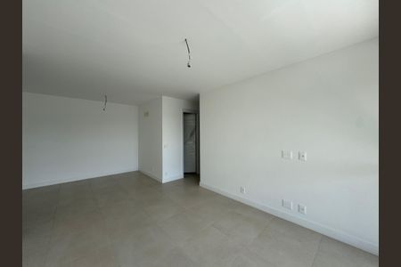 Apartamento à venda com 121m², 3 quartos e 2 vagasSala