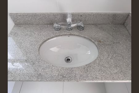 Apartamento à venda com 121m², 3 quartos e 2 vagasSuíte - Banheiro