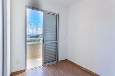 Apartamento para alugar com 76m², 2 quartos e 2 vagasQuarto 
