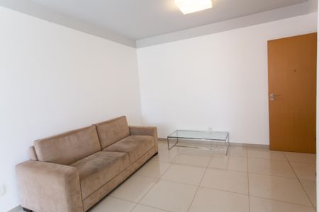 Apartamento para alugar com 76m², 2 quartos e 2 vagasSala