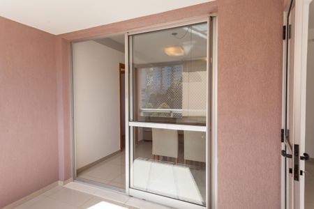 Apartamento para alugar com 76m², 2 quartos e 2 vagasVaranda da Sala