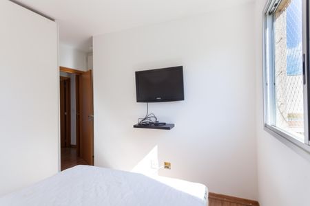 Apartamento para alugar com 76m², 2 quartos e 2 vagas Suite