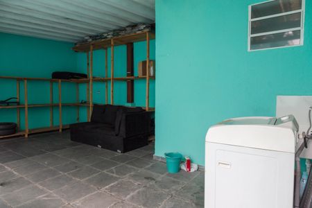 Casa à venda com 220m², 3 quartos e 4 vagas Casa à venda com 220m², 3 quartos e 4 vagasÁrea de Serviço e Área Gourmet